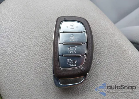 2022 Hyundai Ioniq Plug-In Hybrid Sel from USA, damaged, VIN KMHC75LD0NU273701